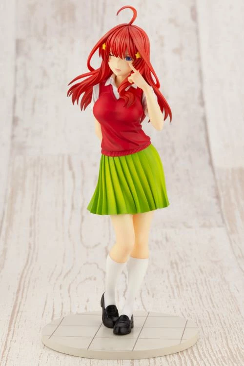 Kotobukiya 1/8 The Quintessential Quintuplets Itsuki Nakano Scale Statue Figure PP892 3 Kotobukiya 1/8 The Quintessential Quintuplets Itsuki Nakano Scale Statue Figure PP892