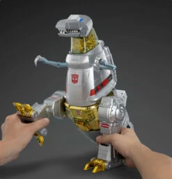 Robosen Transformers Grimock Flagship Collector's Edition Auto-Converting Robot Figure -Cheap Hasbro || GOOD SMILE COMPANY Store 193734000405j