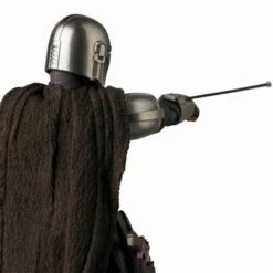 Mafex No. 129 Beskar Armor Mandalorian Star Wars The Mandalorian Action Figure -Cheap Hasbro || GOOD SMILE COMPANY Store 4530956471297h eb0403aa 610a 4d8b b7ad 745353ada5f5