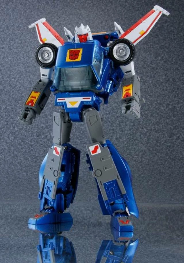 Transformers Masterpiece MP-25 Tracks Action Figure 7 Transformers Masterpiece MP-25 Tracks Action Figure - Image 5