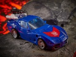 Hasbro Transformers Generations War For Cybertron: Kingdom Deluxe Tracks Action Figure WFC-K26 -Cheap Hasbro || GOOD SMILE COMPANY Store 5010993782222e