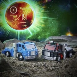 Hasbro Transformers Generations War For Cybertron Golden Disk Collection Deluxe Autobot Puffer And Road Ranger Action Figure Exclusive 2-Pack -Cheap Hasbro || GOOD SMILE COMPANY Store 5010993914456c