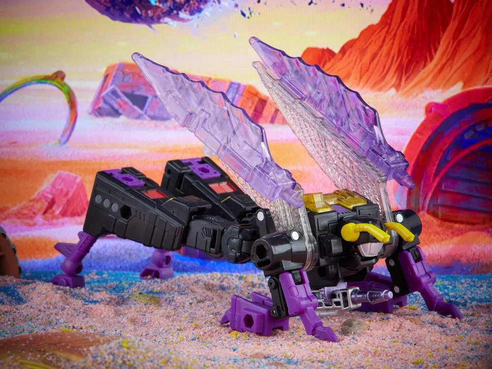 Hasbro Transformers Generations Legacy Deluxe Class Kickback Action Figure 8 Hasbro Transformers Generations Legacy Deluxe Class Kickback Action Figure - Image 6