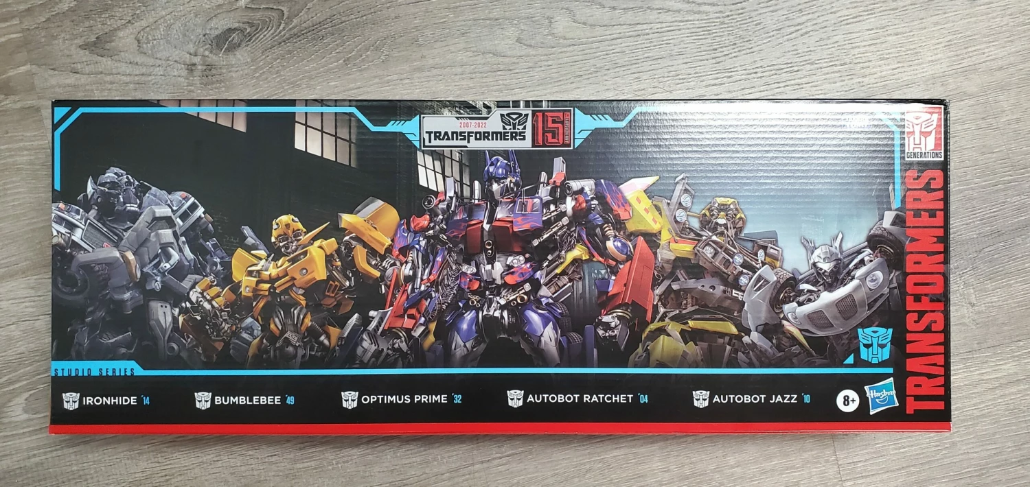 Hasbro Transformers Studio Series Transformers Movie 1 15th Anniversary Multipack Action Figure 8 Hasbro Transformers Studio Series Transformers Movie 1 15th Anniversary Multipack Action Figure - Image 6