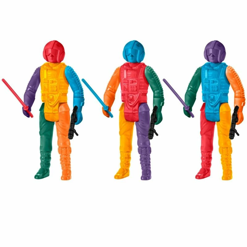 Hasbro Star Wars Retro Collection Luke Skywalker (Snowspeeder) Prototype Edition 3.75" Action Figure 5 Hasbro Star Wars Retro Collection Luke Skywalker (Snowspeeder) Prototype Edition 3.75" Action Figure - Image 3