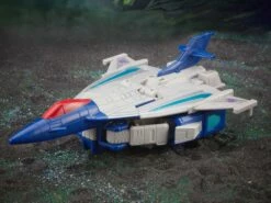 Hasbro Transformers Generations Legacy Evolution Deluxe Class Needlenose Action Figure -Cheap Hasbro || GOOD SMILE COMPANY Store 5010994196950e