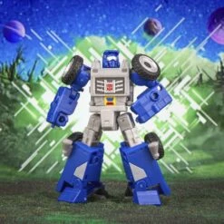 Hasbro Transformers Generations Legacy Evolution Deluxe Class Beachcomber And Paradise Parakeet Action Figure