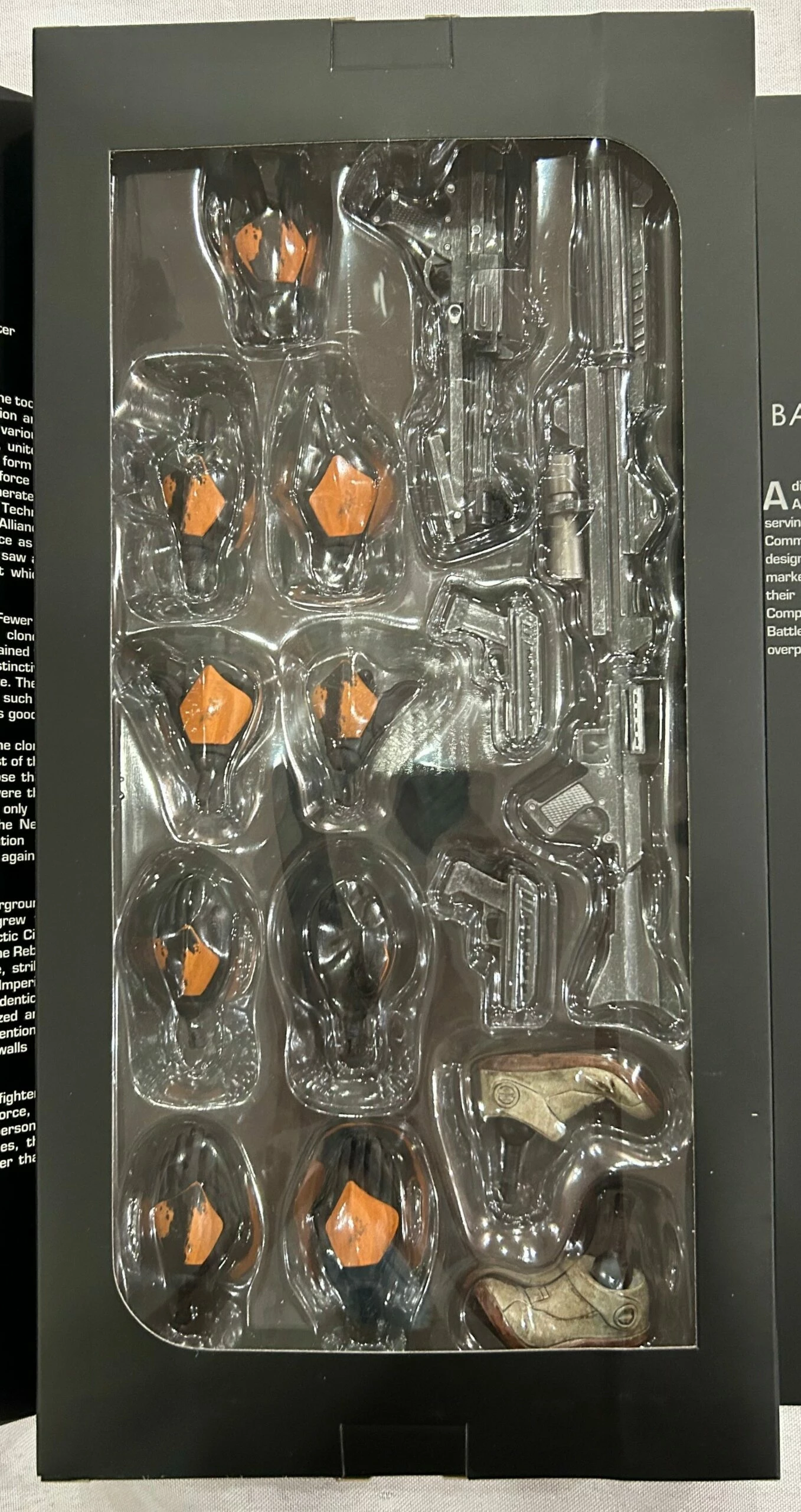 Sideshow Collectible 1/6 Star Wars Militaries Of Star Wars 212th Attack Battalion: Utapau (2nd Airborne Company) Sixth Scale Figure *Open Box* 6 Sideshow Collectible 1/6 Star Wars Militaries Of Star Wars 212th Attack Battalion: Utapau (2nd Airborne Company) Sixth Scale Figure *Open Box* - Image 4