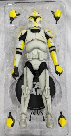 Sideshow Collectible 1/6 Star Wars Militaries Of Star Wars Clone Commander Phase I Armor Sixth Scale Figure *Open Box* -Cheap Hasbro || GOOD SMILE COMPANY Store 747720214859f