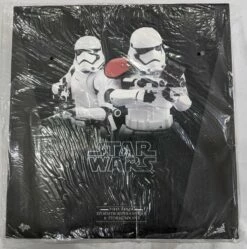 Hot Toys 1/6 Star Wars: The Force Awakens First Order Stormtrooper Officer And Stormtrooper Sixth Scale Figure MMS335 -Cheap Hasbro || GOOD SMILE COMPANY Store MMS335d