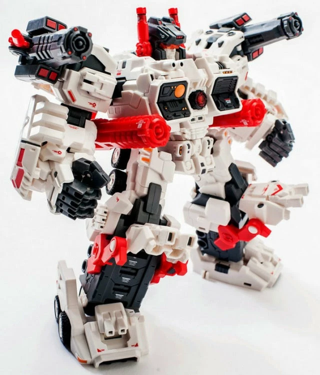 Master Made SDT-01 Mega Series And ST-03 Statue Series Titan Action Figure 3 Master Made SDT-01 Mega Series And ST-03 Statue Series Titan Action Figure